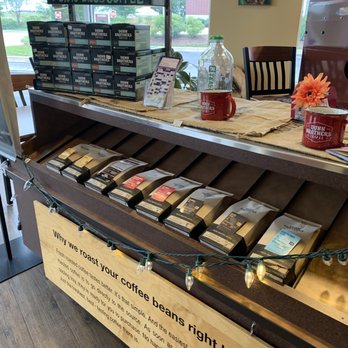 Dunn Brothers Coffee - Selection of Coffees to take home - Coffee & Tea Near Me - West Bend, Wisconsin