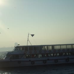 Karşıyaka - Konak Vapurları