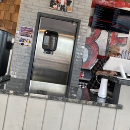 Horrible service. Horrible service.