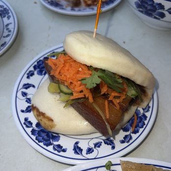 Woon - Pork belly Bao (4/5) - Chinese Near Me - Los Angeles, California