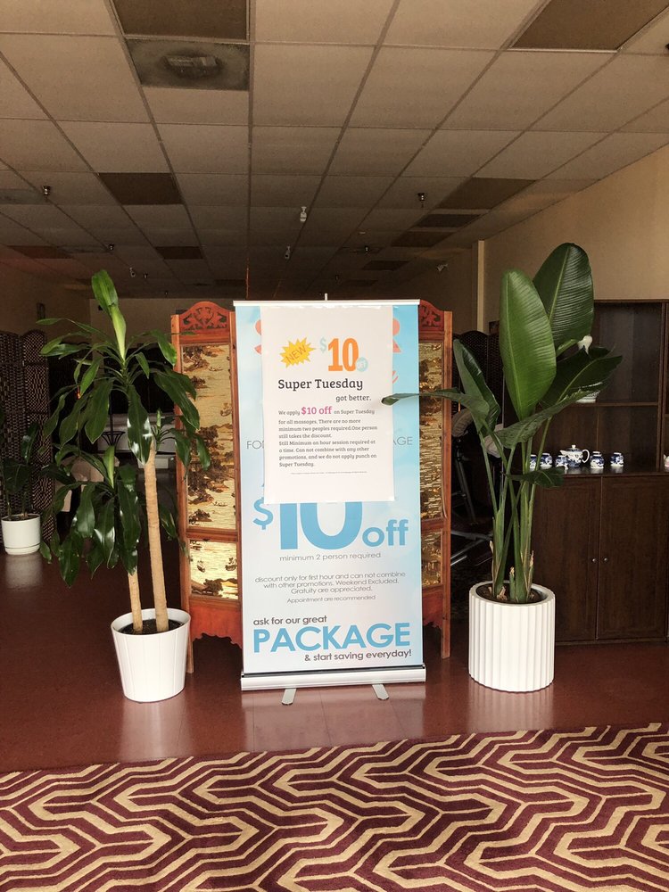 CH FOOT MASSAGE 28 Photos & 44 Reviews Massage 13899 Metrotech Dr