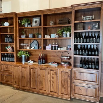 Windy Hills Winery - Wine - Wineries Near Me - Ridgefield, Washington Windy Hills Winery - Wine - Wineries Near Me - Ridgefield, Washington