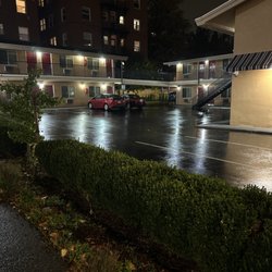 user provided Econo Lodge City Center photo