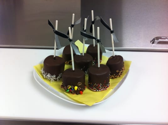 Photo of JT Express - San Jose, CA, US. Jumbo Marshmallow Pops!