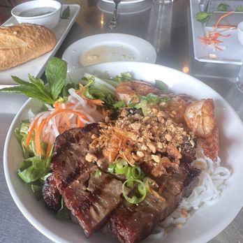 Shank & Bone - Bun bowl - Vietnamese Near Me - San Diego, California Shank & Bone - Bun bowl - Vietnamese Near Me - San Diego, California