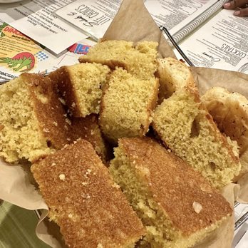 Lindenwood Diner & Restaurant - Cornbread and bread basket. Very good! - Diners Near Me - Brooklyn, New York Lindenwood Diner & Restaurant - Cornbread and bread basket. Very good! - Diners Near Me - Brooklyn, New York