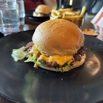 Fancy Burger - Classic burger - Burgers Near Me - Orem, Utah