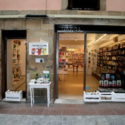 Librería Garoa
