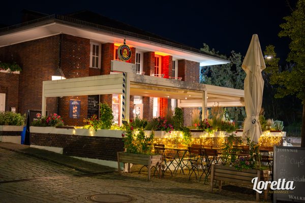 Loretta am Wannsee by null