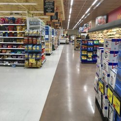 Price Chopper - Price Chopper Warwick NY. Clean and well kept.