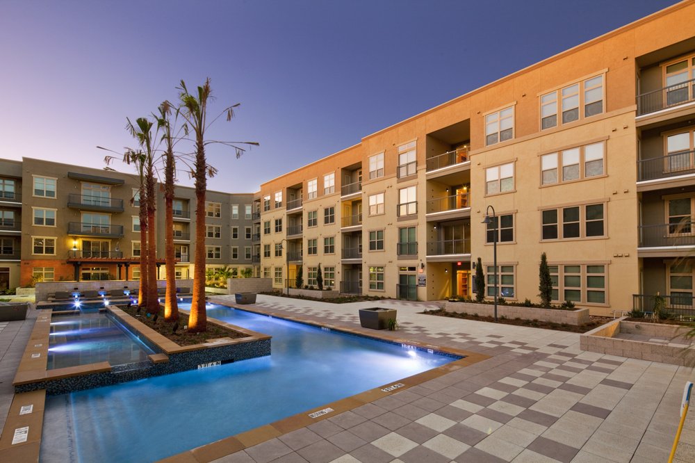 TROVE SOUTHTOWN Updated September 2024 36 Photos 301 East