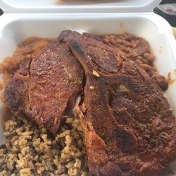 Champagne's Marche'supermarket - Bbq pork plate