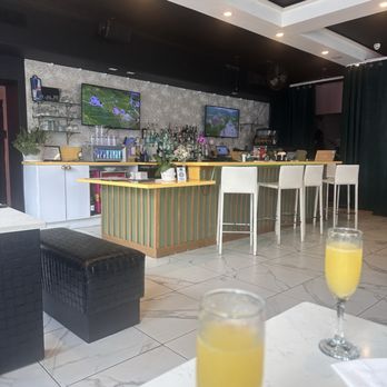 Wanderlust Cafe - Breakfast & Brunch Near Me - Miami Beach, Florida Wanderlust Cafe - Breakfast & Brunch Near Me - Miami Beach, Florida