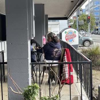 The Potholder Cafe - Outside seating available. - Breakfast & Brunch Near Me - Long Beach, California The Potholder Cafe - Outside seating available. - Breakfast & Brunch Near Me - Long Beach, California