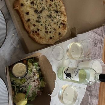 Bistro Menil - $29 to go deal - Bars Near Me - Houston, Texas Bistro Menil - $29 to go deal - Bars Near Me - Houston, Texas
