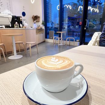 Miion Cafe - Flat White - Coffee & Tea Near Me - Richmond, British Columbia