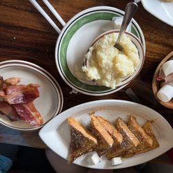 French Toast, Grits, and a side of Bacon