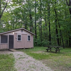 Shakamak State Park - External view of a cabin - entry not accessible, but for those with ability to hop small steps it's possible.