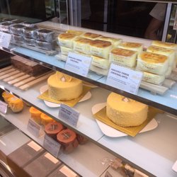 Kumori Japanese Bakery - Kumori Cafe Cheese Cake!
