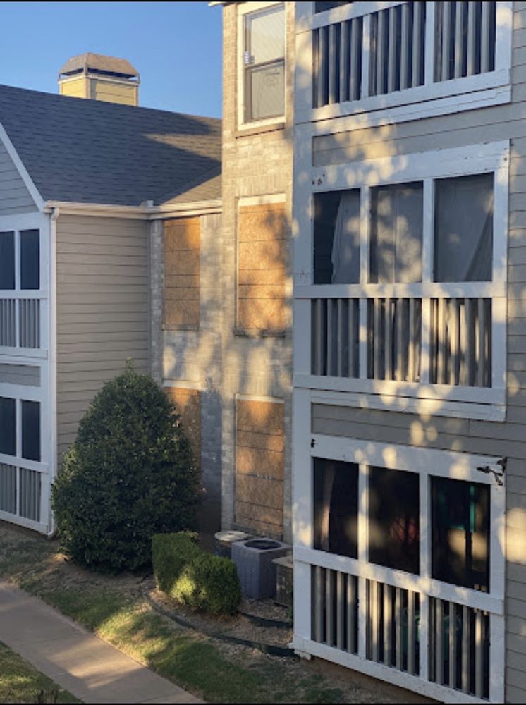 SAVANNAH SQUARE APARTMENTS Updated September 2024 300 36th Ave SW