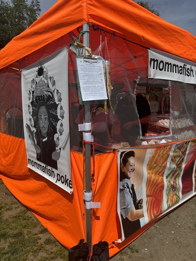 mommafish Logo