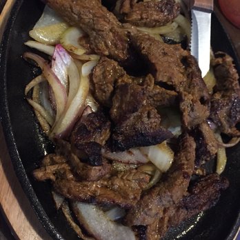 El Toro - Steak Fajitas:  they held the tomatoes and green peppers at my request. - Bars Near Me - Cape Coral, Florida