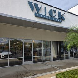 Wick A Candle Bar - Exterior