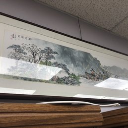 Some old fashioned Korean art lining the shop, it's charming to say the least. (3/5/2018)