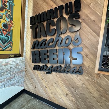 Guzman y Gomez - Deerfield - Mexican Near Me - Deerfield, Illinois
