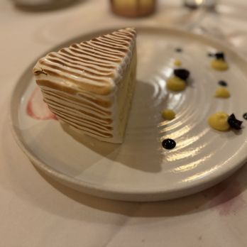 Yachtsman Steakhouse - Lemon Meringue Cake - Steakhouses Near Me - Lake Buena Vista, Florida Yachtsman Steakhouse - Lemon Meringue Cake - Steakhouses Near Me - Lake Buena Vista, Florida