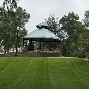 Centennial Park - Parks Near Me - Holland, Michigan Centennial Park - Parks Near Me - Holland, Michigan