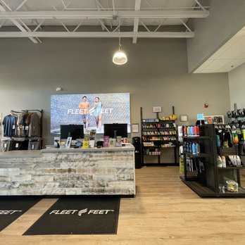 Fleet Feet - Register, nutrition, & slippers - Shoe Stores Near Me - Elk Grove, California
