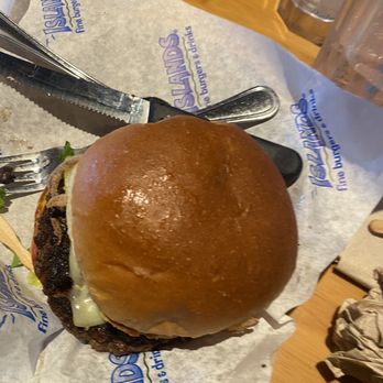 Islands Restaurant - Burgers Near Me - Northridge, California Islands Restaurant - Burgers Near Me - Northridge, California