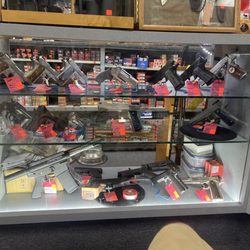 SPS Guns - The display