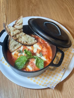 Fratelli La Bufala by null