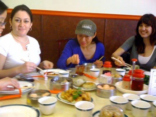 Ming’s Bistro by null
