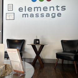 Elements Massage - Lobby