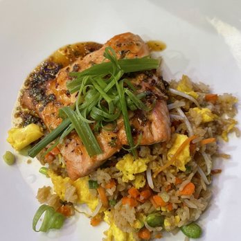Kona Grill - Baltimore - Grilled Salmon lunch portion - New American Near Me - Baltimore, Maryland Kona Grill - Baltimore - Grilled Salmon lunch portion - New American Near Me - Baltimore, Maryland