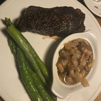 Stubrik's Steakhouse - Top Sirloin - Steakhouses Near Me - Fullerton, California Stubrik's Steakhouse - Top Sirloin - Steakhouses Near Me - Fullerton, California