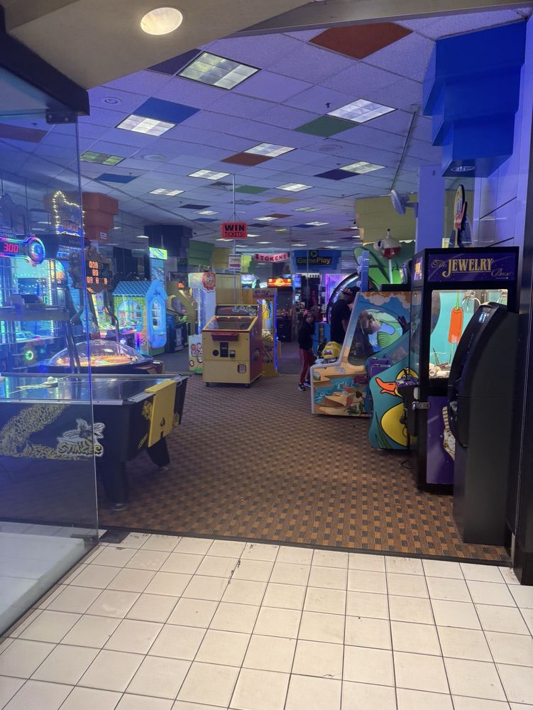 MARLEY BOUNCE PARTY Updated August 2024 36 Photos & 27 Reviews 7900 Ritchie Hwy, Glen