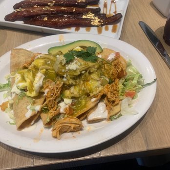 Hash Kitchen - Breakfast & Brunch Near Me - Chandler, Arizona