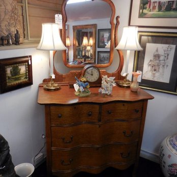 Prescott Consignment Galleries - ANTIQUE OAK 4 DRAWER DRESSER WITH BEVELED MIRROR! $389.00 - Furniture Stores Near Me - Prescott, Arizona Prescott Consignment Galleries - ANTIQUE OAK 4 DRAWER DRESSER WITH BEVELED MIRROR! $389.00 - Furniture Stores Near Me - Prescott, Arizona