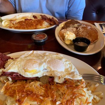 Frank's Diner - Corn beef hash. Franks combo - Diners Near Me - Spokane, Washington Frank's Diner - Corn beef hash. Franks combo - Diners Near Me - Spokane, Washington