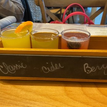 Kitchen Social - Mimosa sampler - Cocktail Bars Near Me - Columbus, Ohio Kitchen Social - Mimosa sampler - Cocktail Bars Near Me - Columbus, Ohio