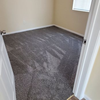NDC Design & Construction - an empty room with carpet - Architects Near Me - Buena Park, California NDC Design & Construction - an empty room with carpet - Architects Near Me - Buena Park, California