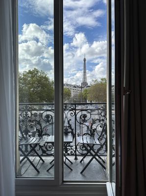 Hôtel La Comtesse Tour Eiffel by null
