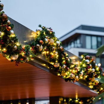 Lights Up Today - Holiday Decorating Services Near Me - Manhattan Beach, California Lights Up Today - Holiday Decorating Services Near Me - Manhattan Beach, California