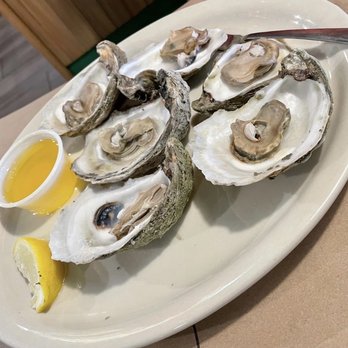 Pinchers - Happy Hour 99 cents Blue Point Oysters, steamed. - Seafood Near Me - Marco Island, Florida Pinchers - Happy Hour 99 cents Blue Point Oysters, steamed. - Seafood Near Me - Marco Island, Florida