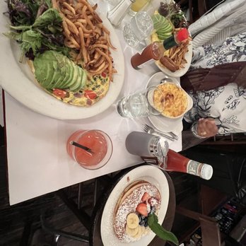 CAFÉ LULUc - French Near Me - Brooklyn, New York CAFÉ LULUc - French Near Me - Brooklyn, New York
