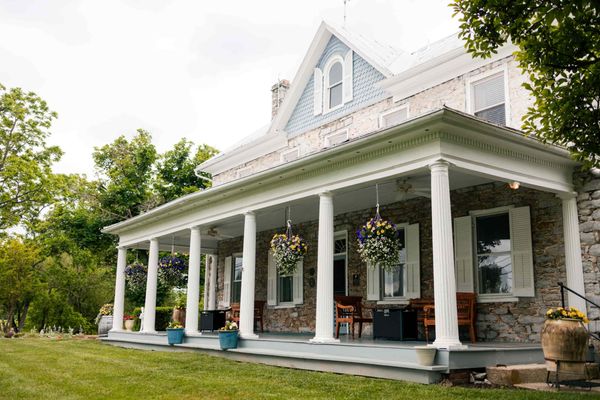 L'Auberge Provencale Inn & Restaurant by null
